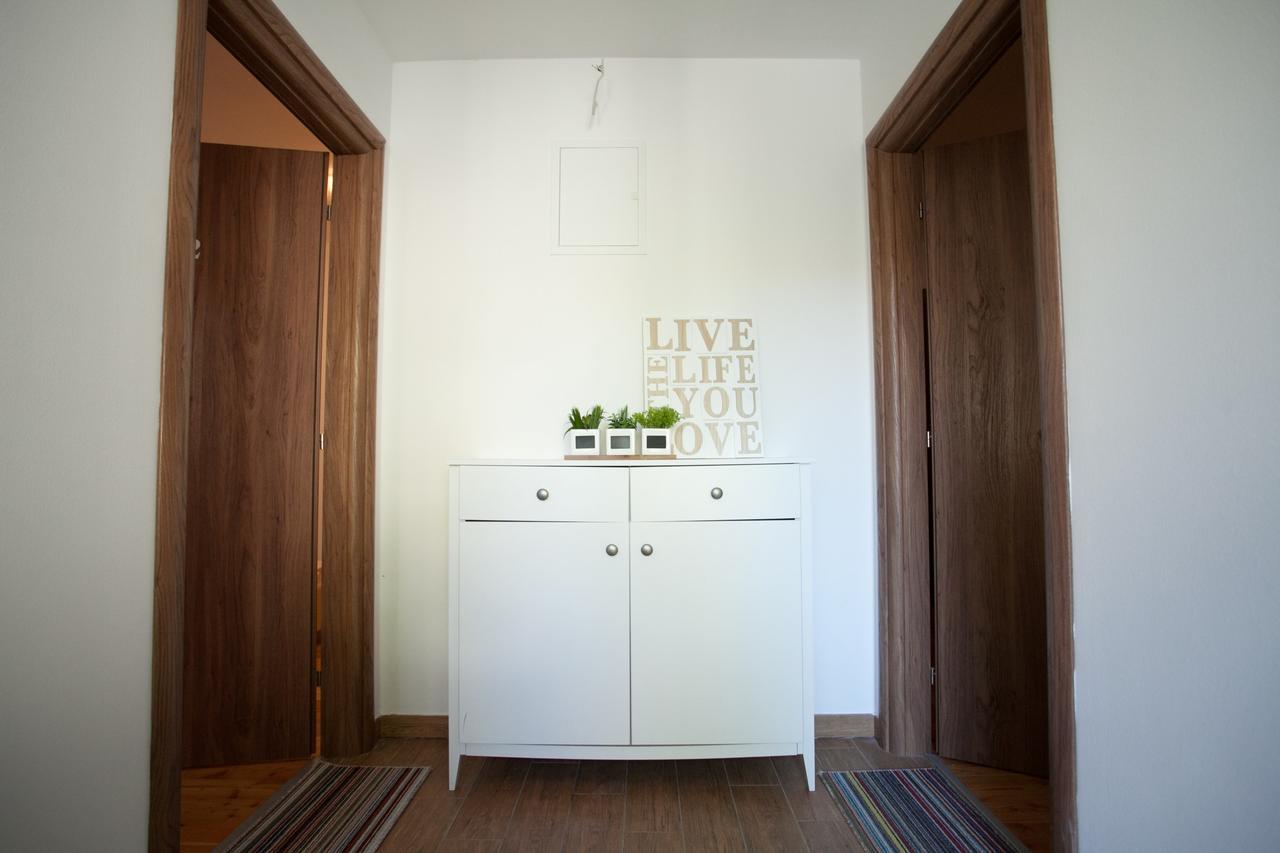 Apartments And Rooms Marino โตรกีร์ ภายนอก รูปภาพ